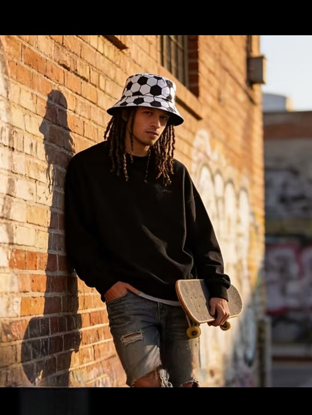 Black & White Soccer Ball Pattern Reversible Bucket Hat Unisex 22"/23" - Picture 6 of 7